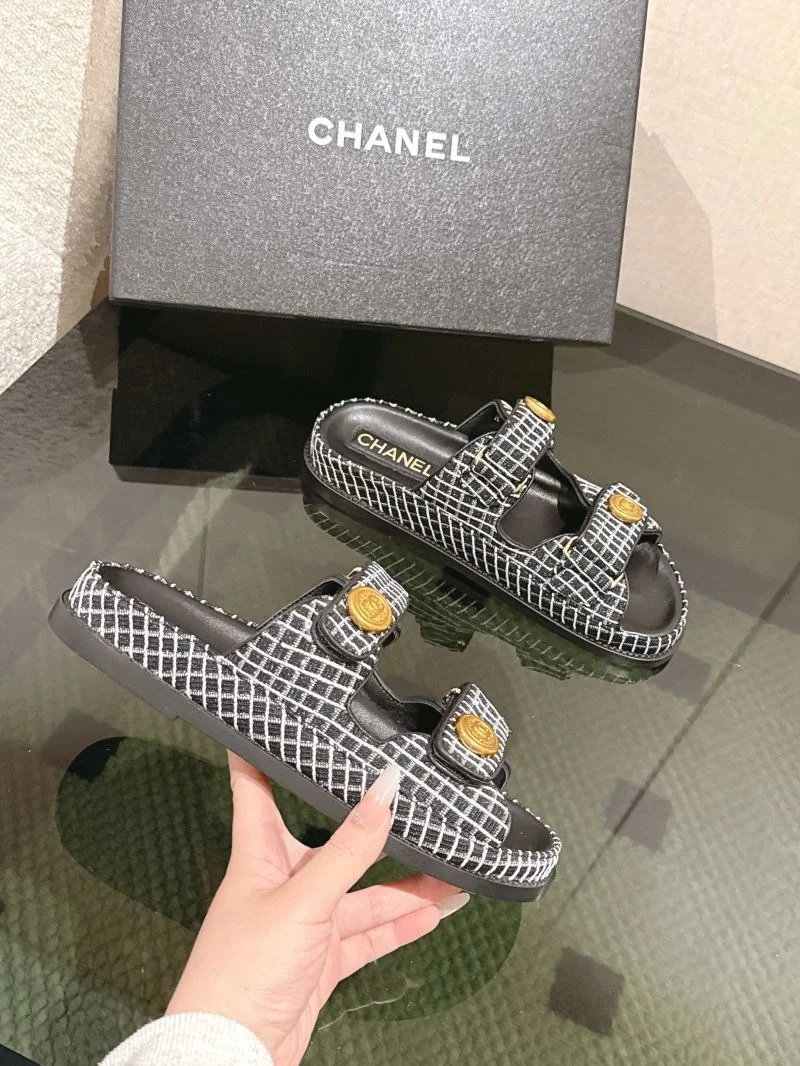 OdorResistant Chanel Slippers 17622