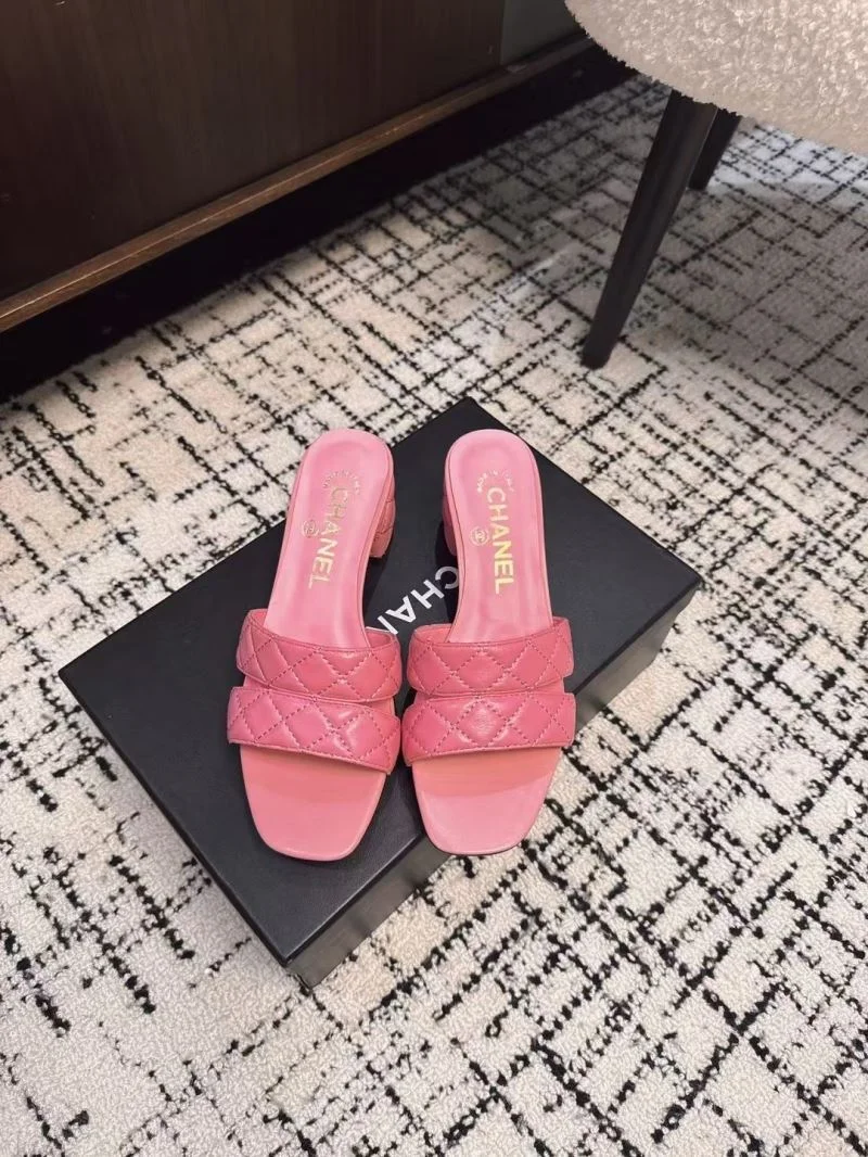 Chanel Slippers RelaxedFit 17618