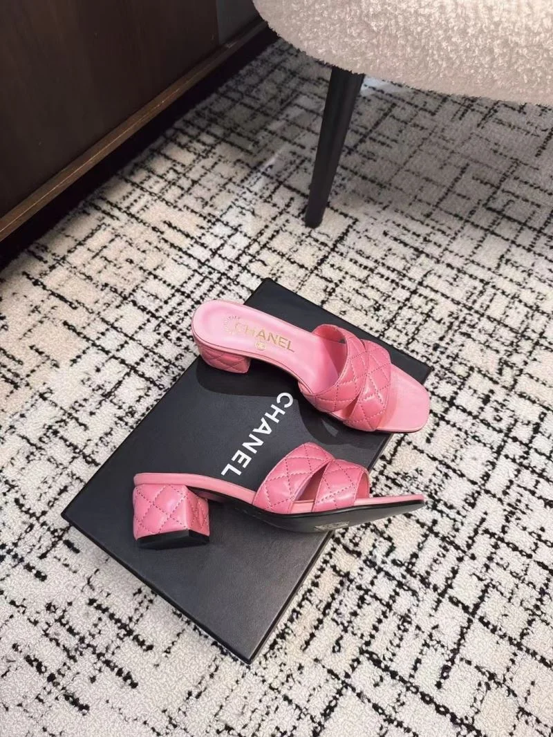 Chanel Slippers RelaxedFit 17618