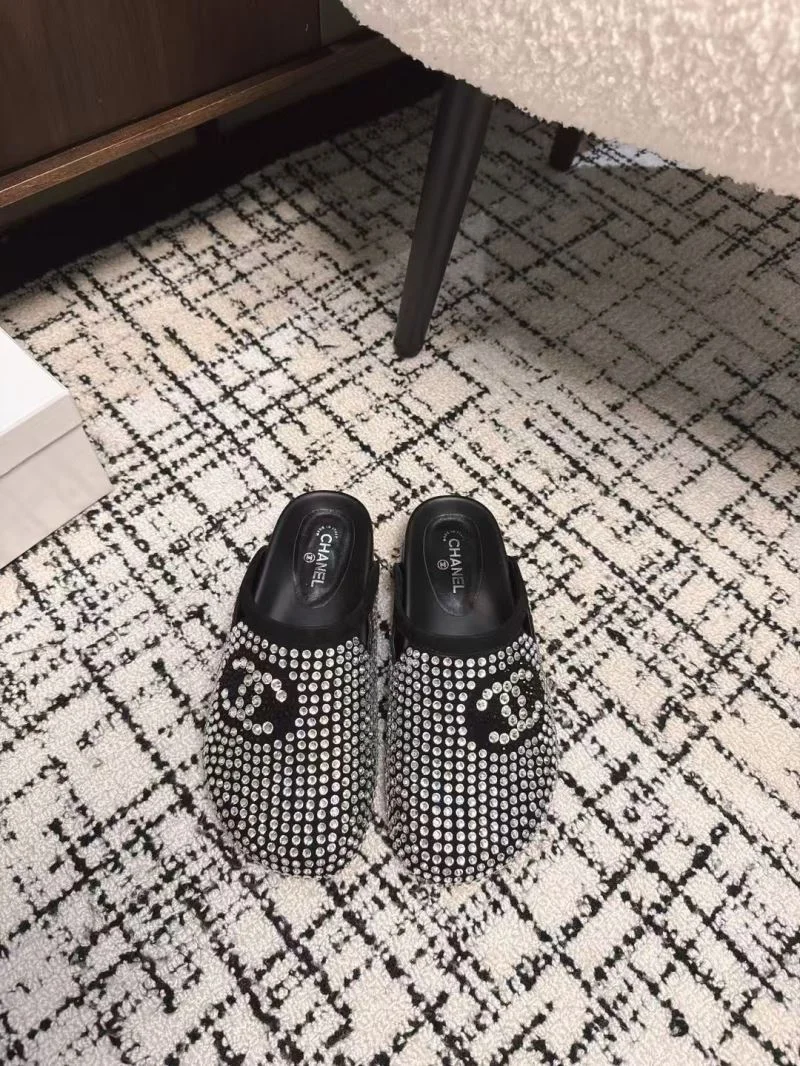 Chanel Slippers EasyCare 17604