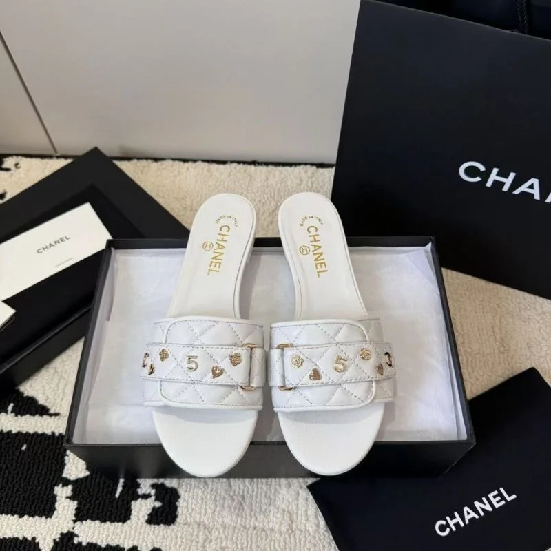 TravelReady Chanel Slippers 17611