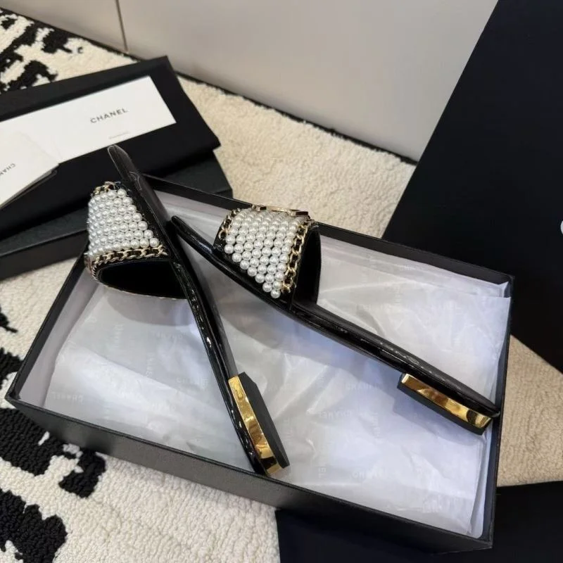 Chanel Slippers Affordable 17598