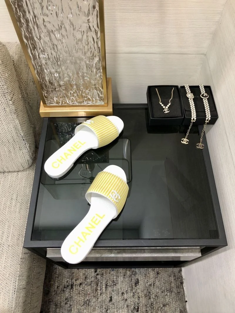 Chanel Slippers StreetReady 17581