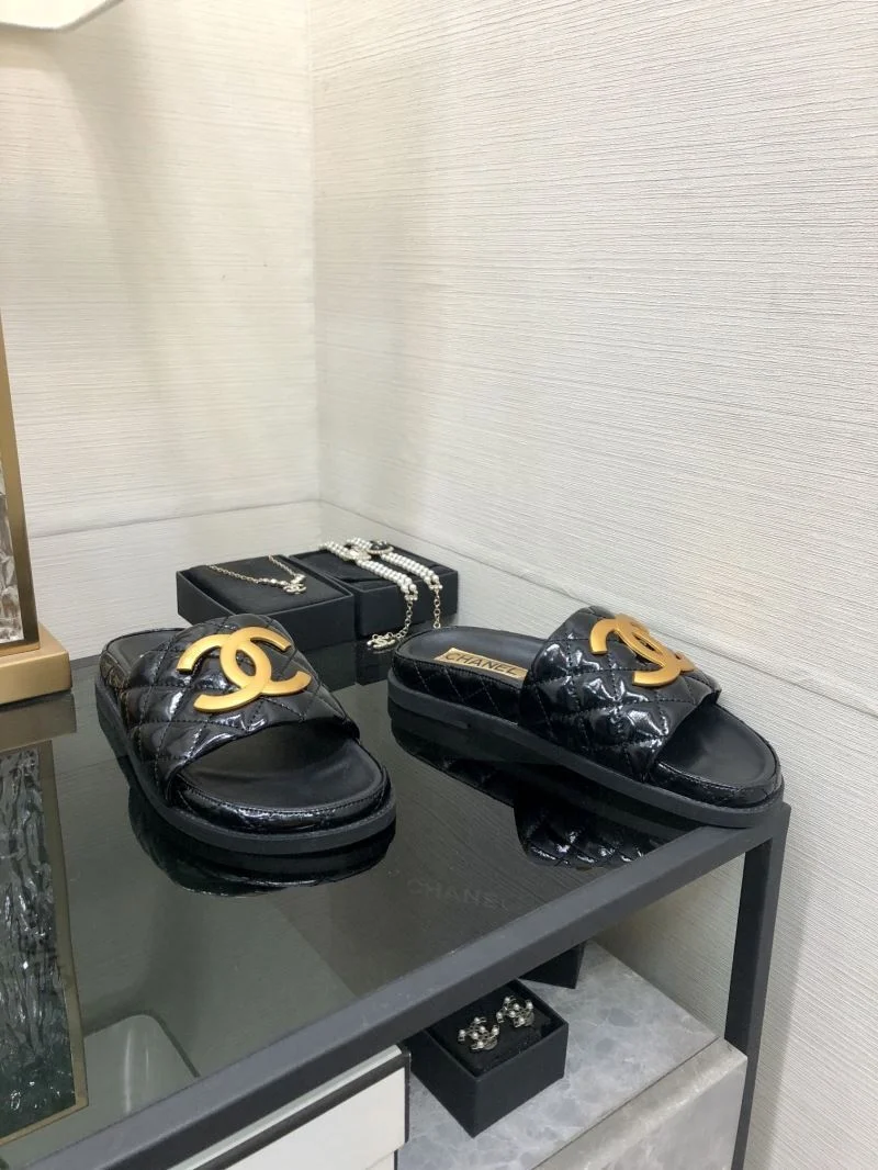 HighPerformance Chanel Slippers 17558