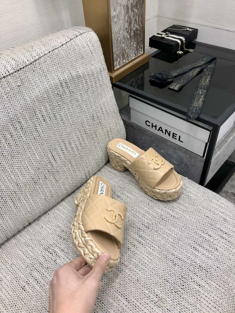 Chanel Slippers Stylish 17563
