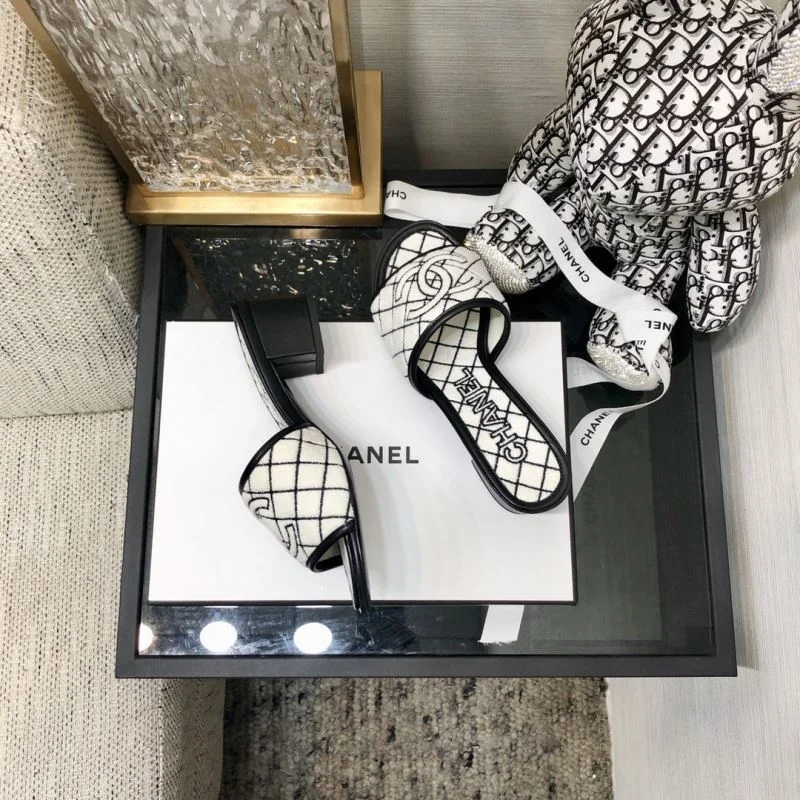 Chanel Slippers Attractive 17539