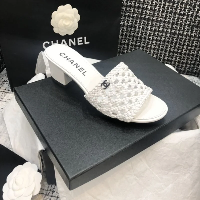 Chanel Slippers Versatile 17495