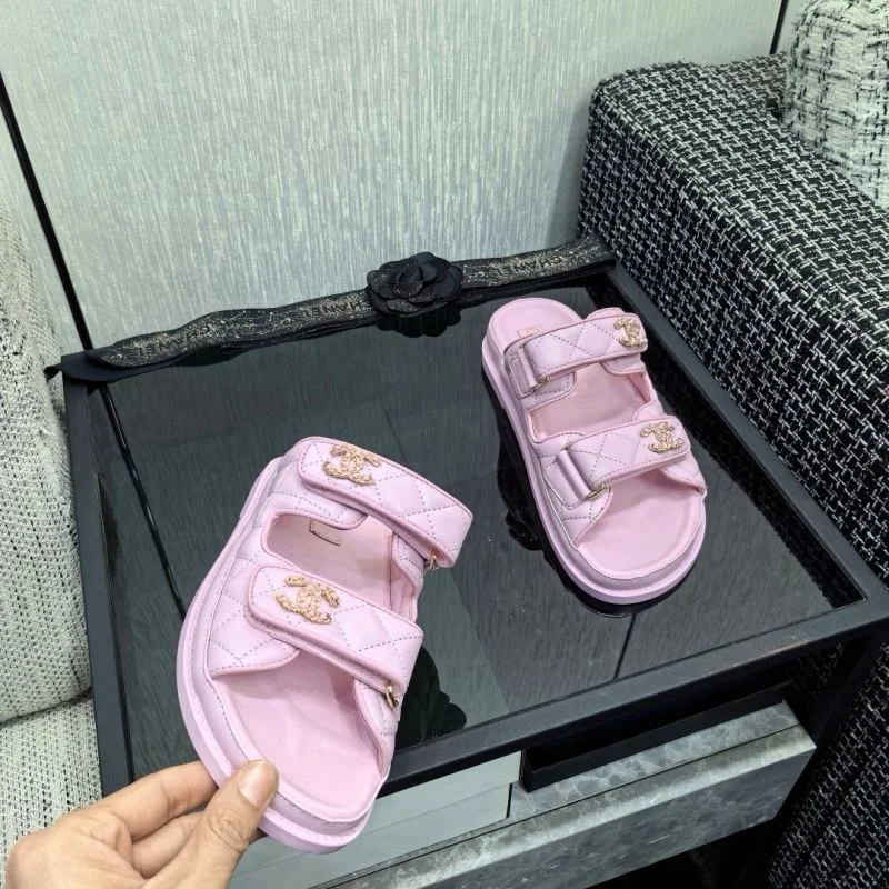 Bold Chanel Slippers 17456