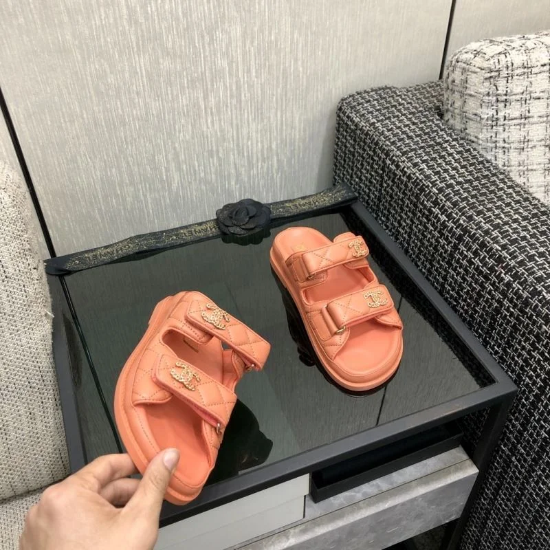 Chanel Slippers EasyMatch 17531