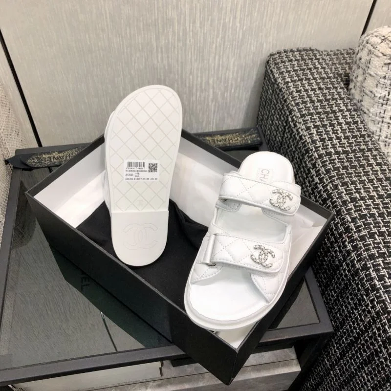 HighPerformance Chanel Slippers 17452
