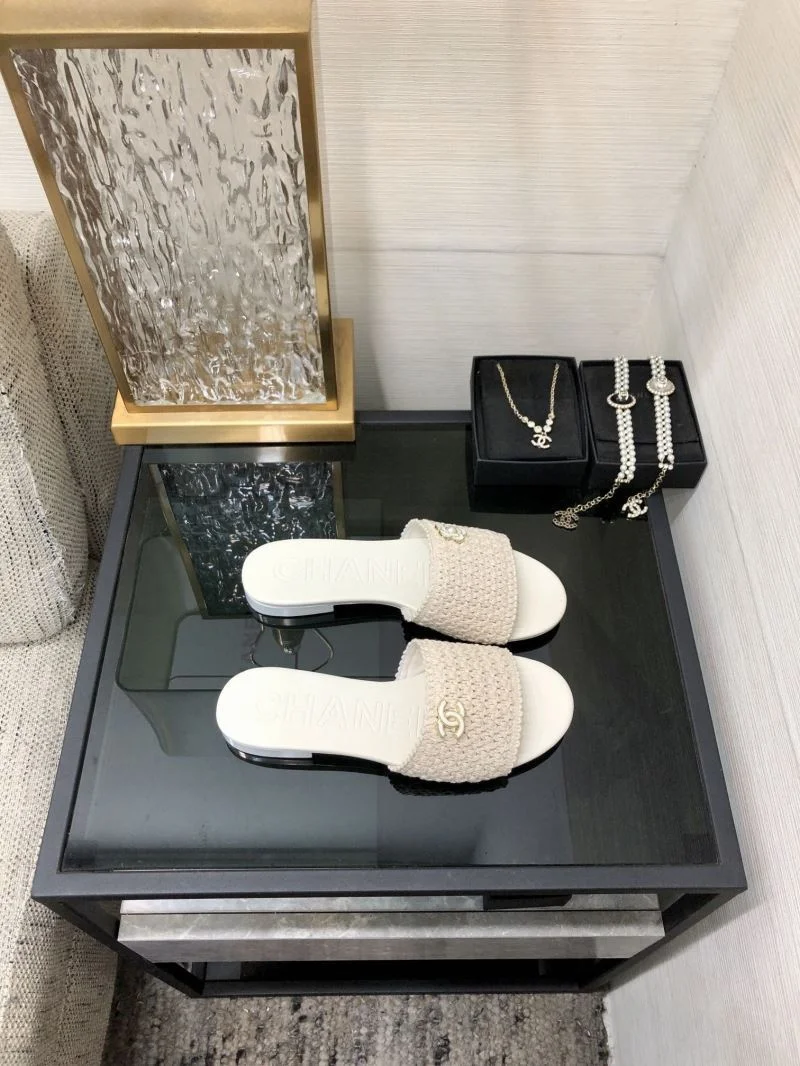 Chanel Slippers Colorful 17446