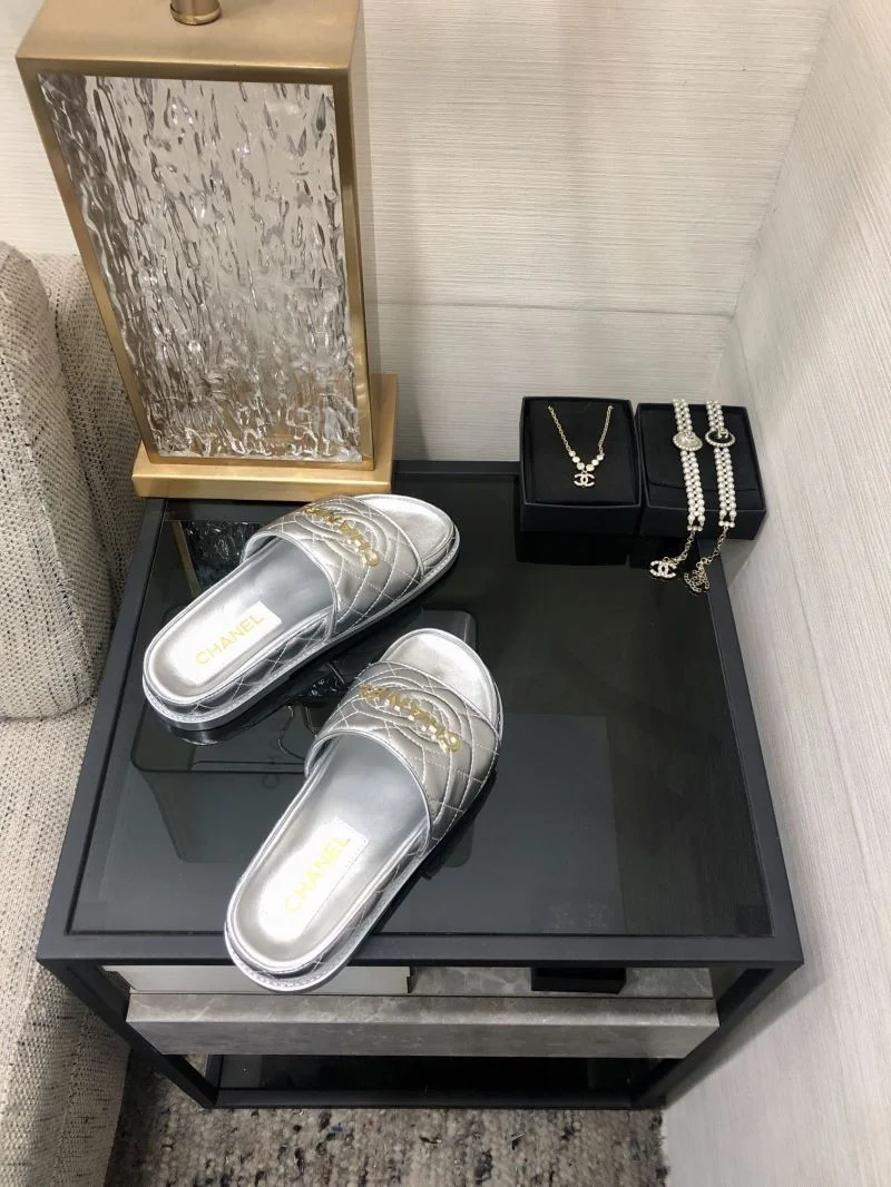 OnTrend Chanel Slippers 17433