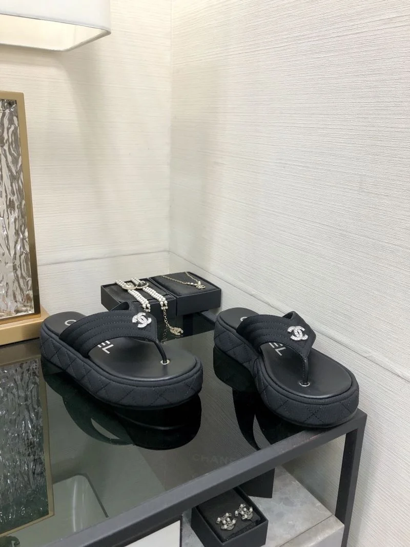 Packable Chanel Slippers 17431