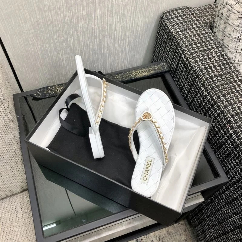 Chanel Slippers Fashionable 17424