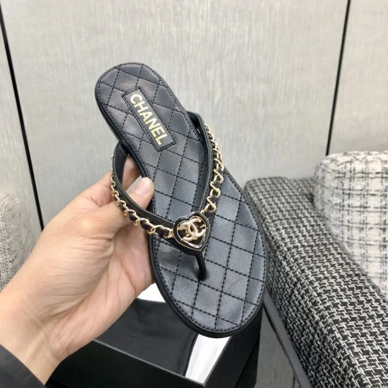 Chanel Slippers Attractive 17232