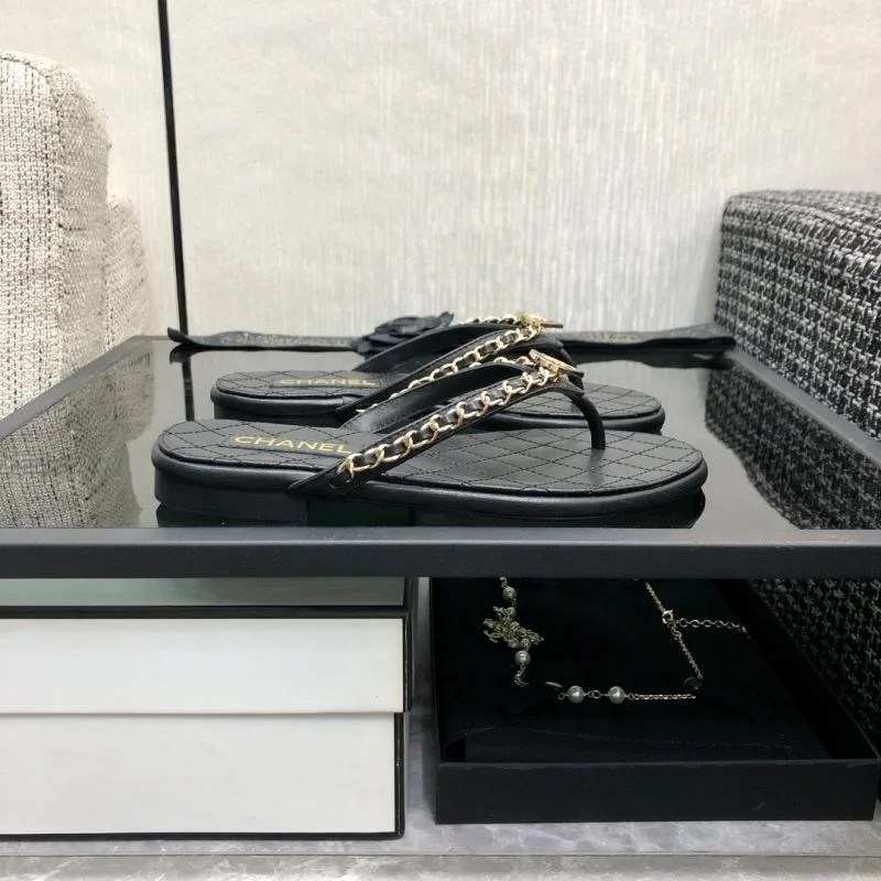 Chanel Slippers Attractive 17232