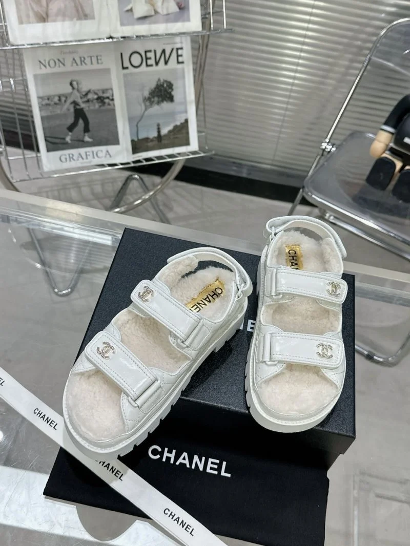 Original Chanel Slippers 17402