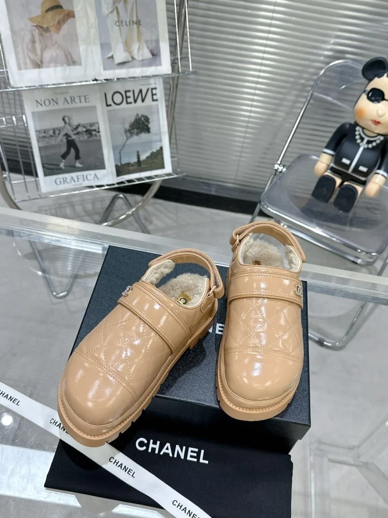 Chanel Slippers Comfortable 17523