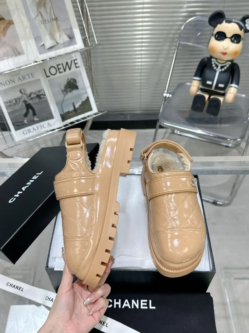 Chanel Slippers Comfortable 17523