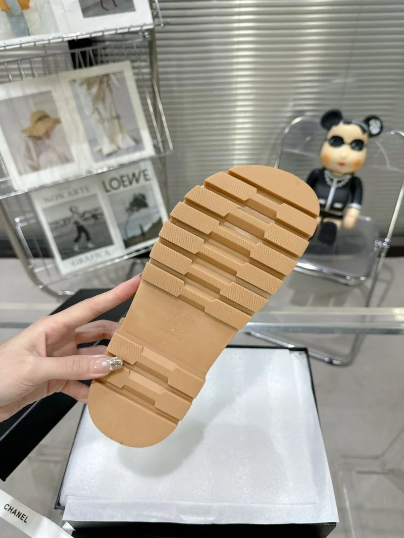 Chanel Slippers Comfortable 17523