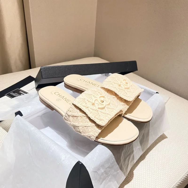 Unisex Chanel Slippers 17370