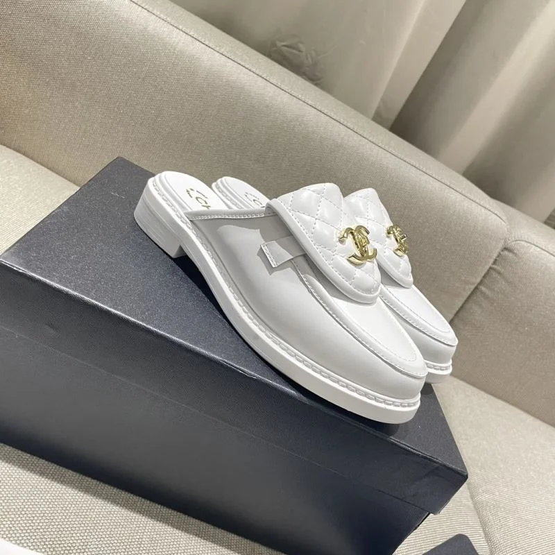 Durable Chanel Slippers 17364