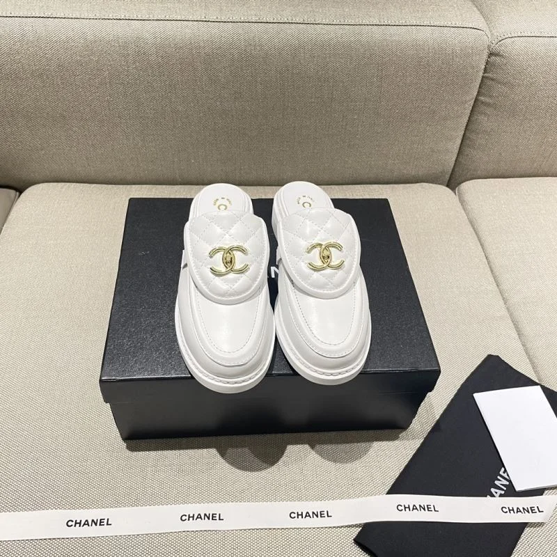 Durable Chanel Slippers 17364
