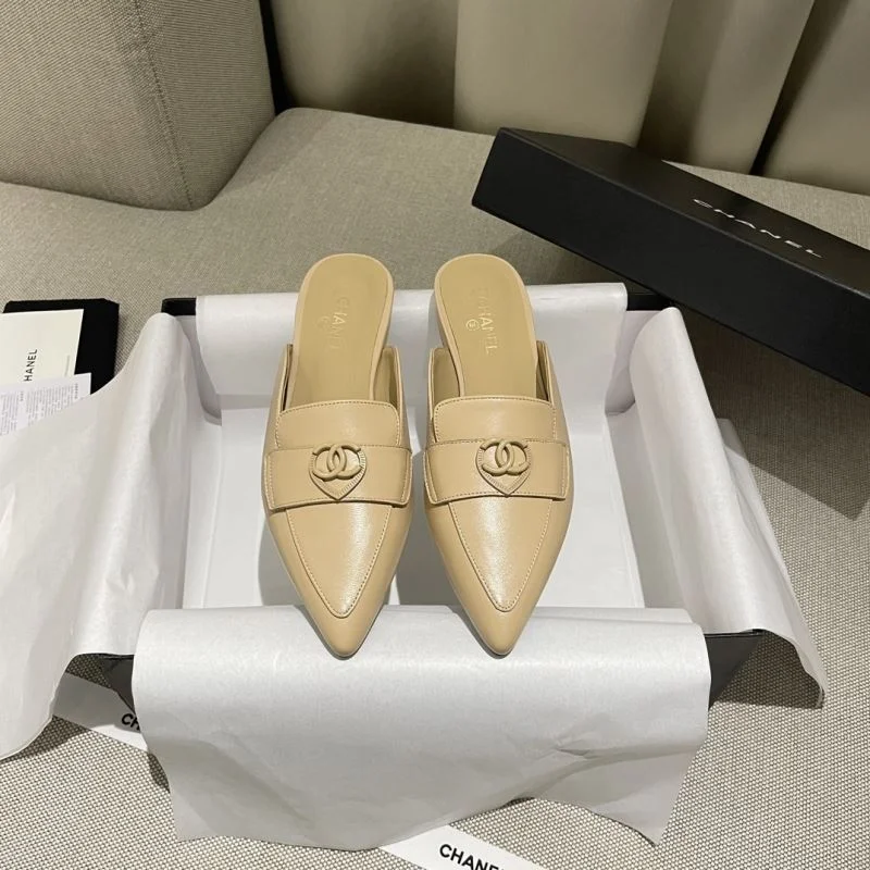 Durable Chanel Slippers 17351