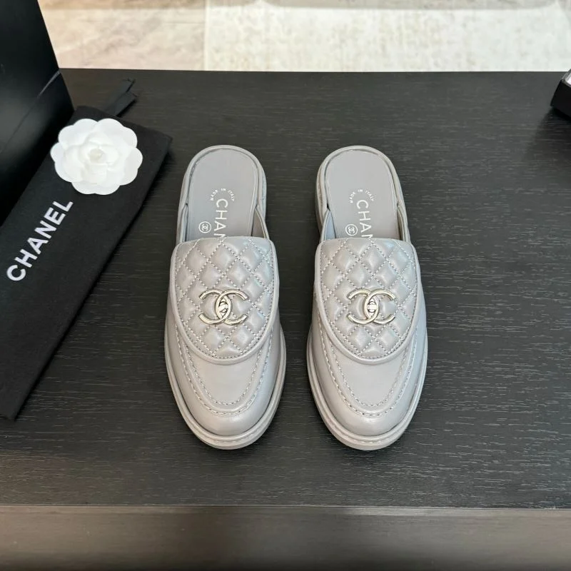 Trendy Chanel Slippers 17289