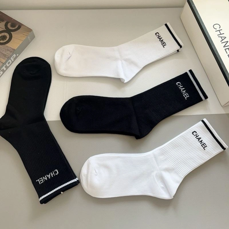 Chanel Socks Sporty 273372