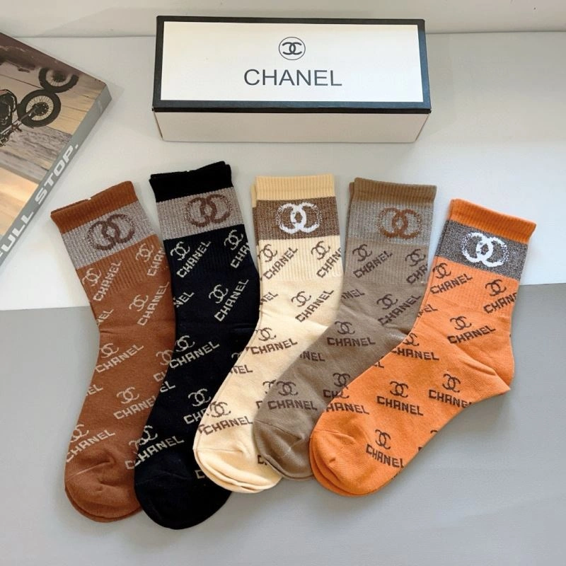 Compact Chanel Socks 273374