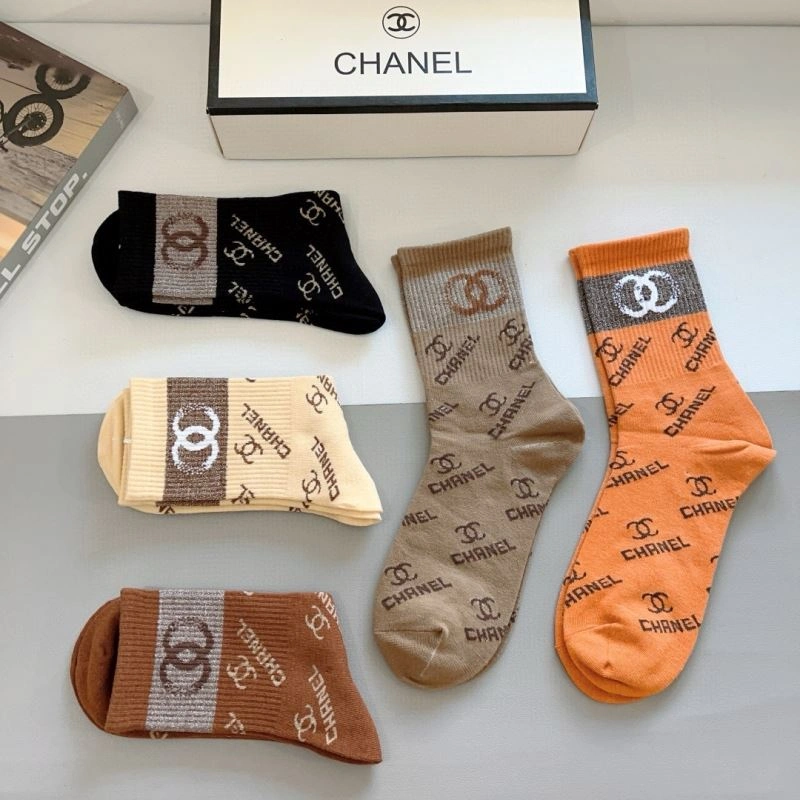 Compact Chanel Socks 273374