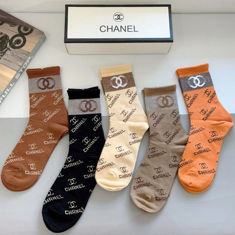 Compact Chanel Socks 273374
