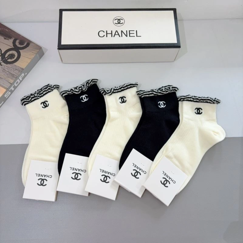 Upgraded Chanel Socks 273363