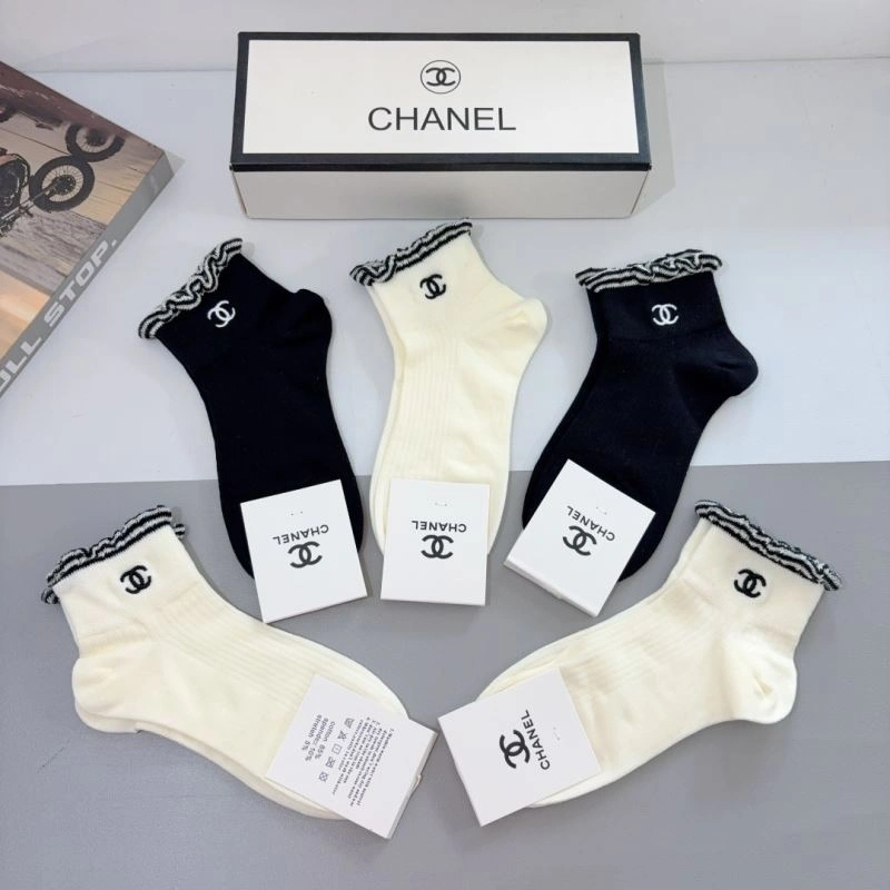 Upgraded Chanel Socks 273363