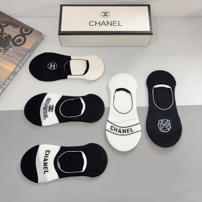 Compact Chanel Socks 273382