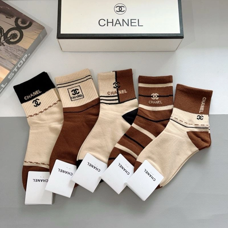 Chic Chanel Socks 273136