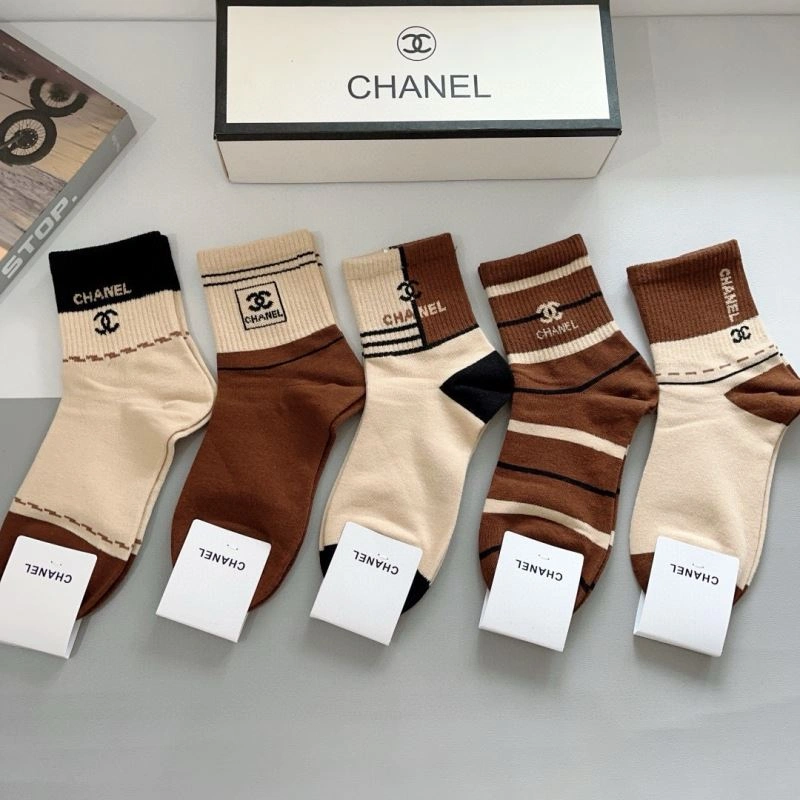 Chic Chanel Socks 273136