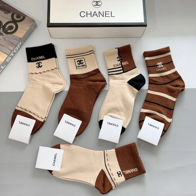 Chic Chanel Socks 273136