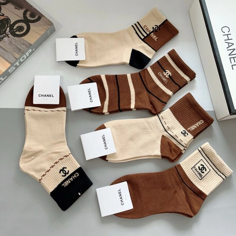 Chic Chanel Socks 273136