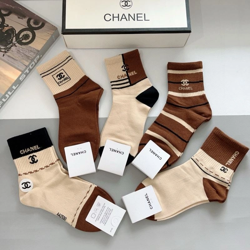 Chic Chanel Socks 273136