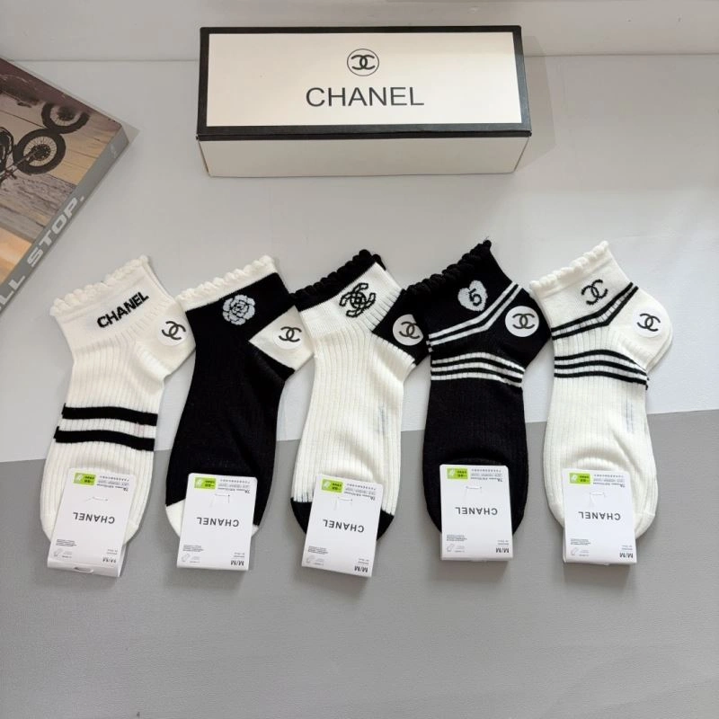 SoftTouch Chanel Socks 273131