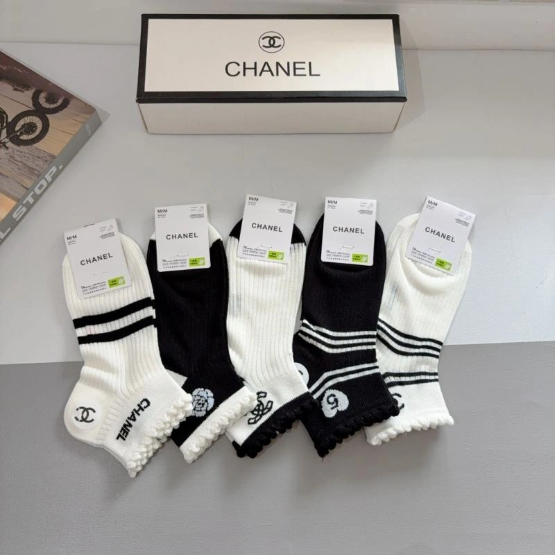 SoftTouch Chanel Socks 273131