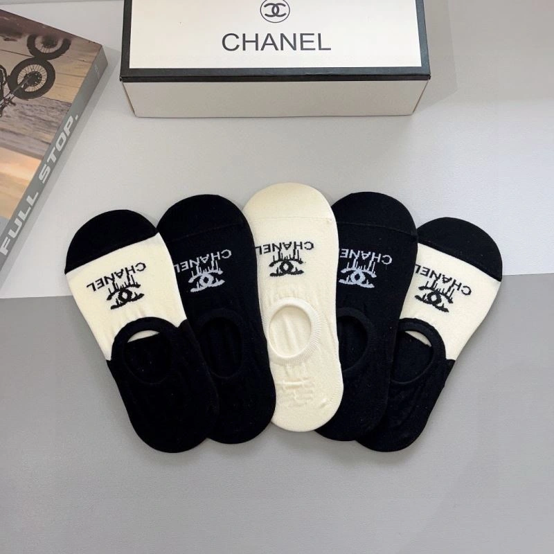 Cozy Chanel Socks 273133