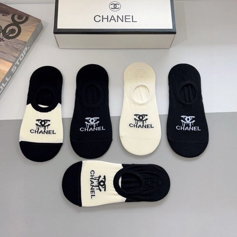 Cozy Chanel Socks 273133