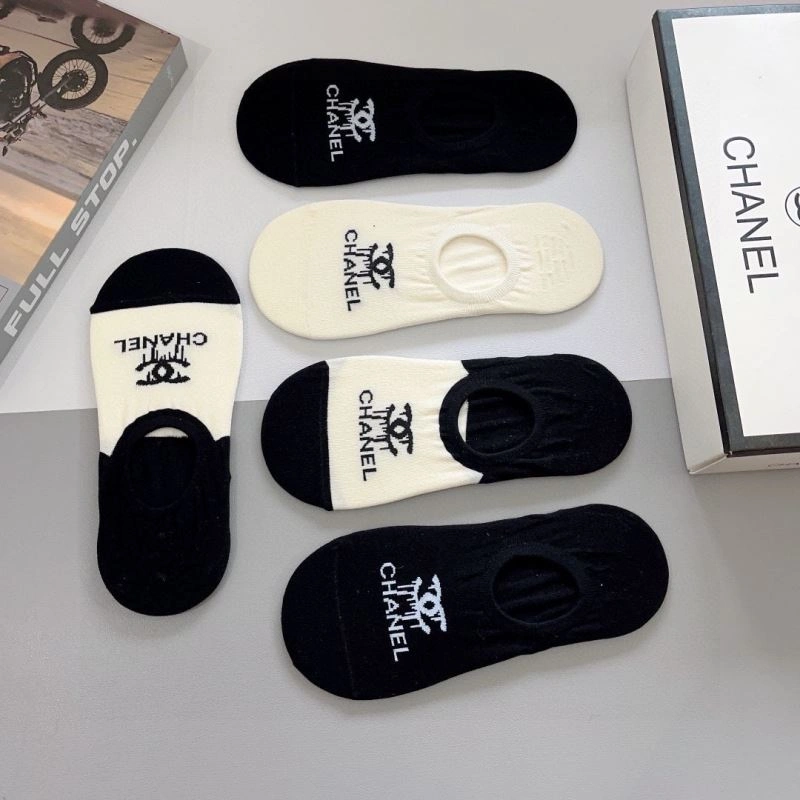 Cozy Chanel Socks 273133