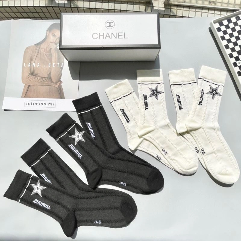 Cozy Chanel Socks 273981