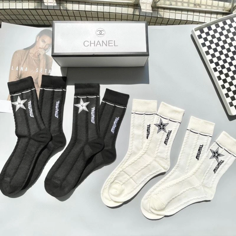 Cozy Chanel Socks 273981