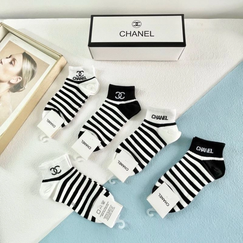 Seasonal Chanel Socks 273975