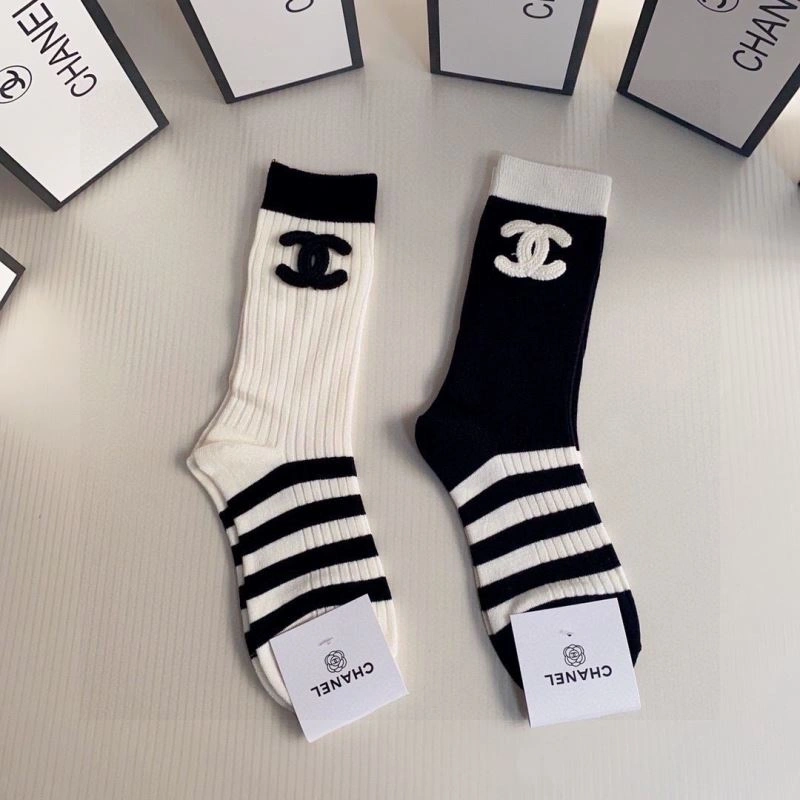 FashionForward Chanel Socks 273945